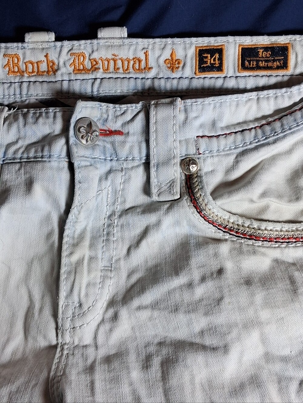 Men's Rock Revival Alternative Straight Jeans –Size 34/34 Distressed Acid Wash - Picture 7 of 11